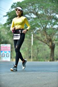 BIB: 40542
                            <button type="button" onclick="openModal(10122318)" class="btn btn-primary btn-sm float-right btn-popup" data-toggle="modal" data-target=".modal-high-quality">
                        <i class="fas fa-shopping-cart"></i> Add to Cart
                    </button>
                                            <button type="button" onclick="isThisMe(10122318, true)" class="btn btn-success btn-sm float-right btn-popup btn-isme hidden" data-toggle="tooltip" data-placement="bottom" title="นี่คือรูปของคุณใช่ไหม คลิกที่นี่เพื่อเอาเข้าอัลบั้ม">
                        <i class="fas fa-plus"></i> Add to album
                    </button>
                    <button type="button" onclick="isThisMe(10122318, false)" class="btn btn-warning btn-sm float-right btn-popup btn-isnotme hidden">
                        <i class="fas fa-ban"></i> Remove from album
                    </button>